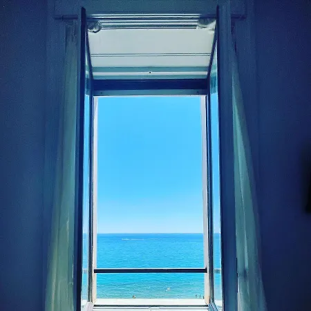 Villino Saraceno Rostain B&B