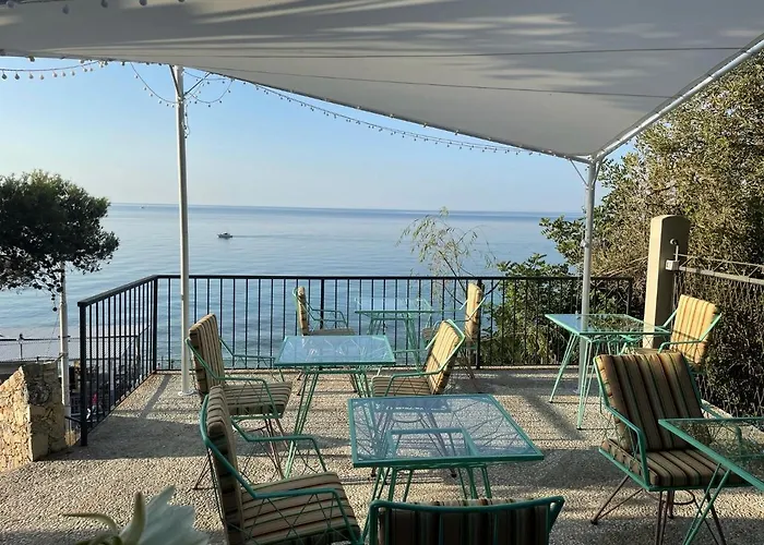 Villino Saraceno Rostain Bed and breakfast 4*