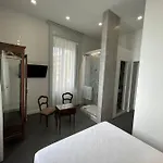 فندق مبيت وإفطار Villino Saraceno Rostain بورجيو فيريزي
