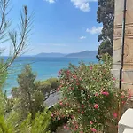 Villino Saraceno Rostain Bed & Breakfast 4*